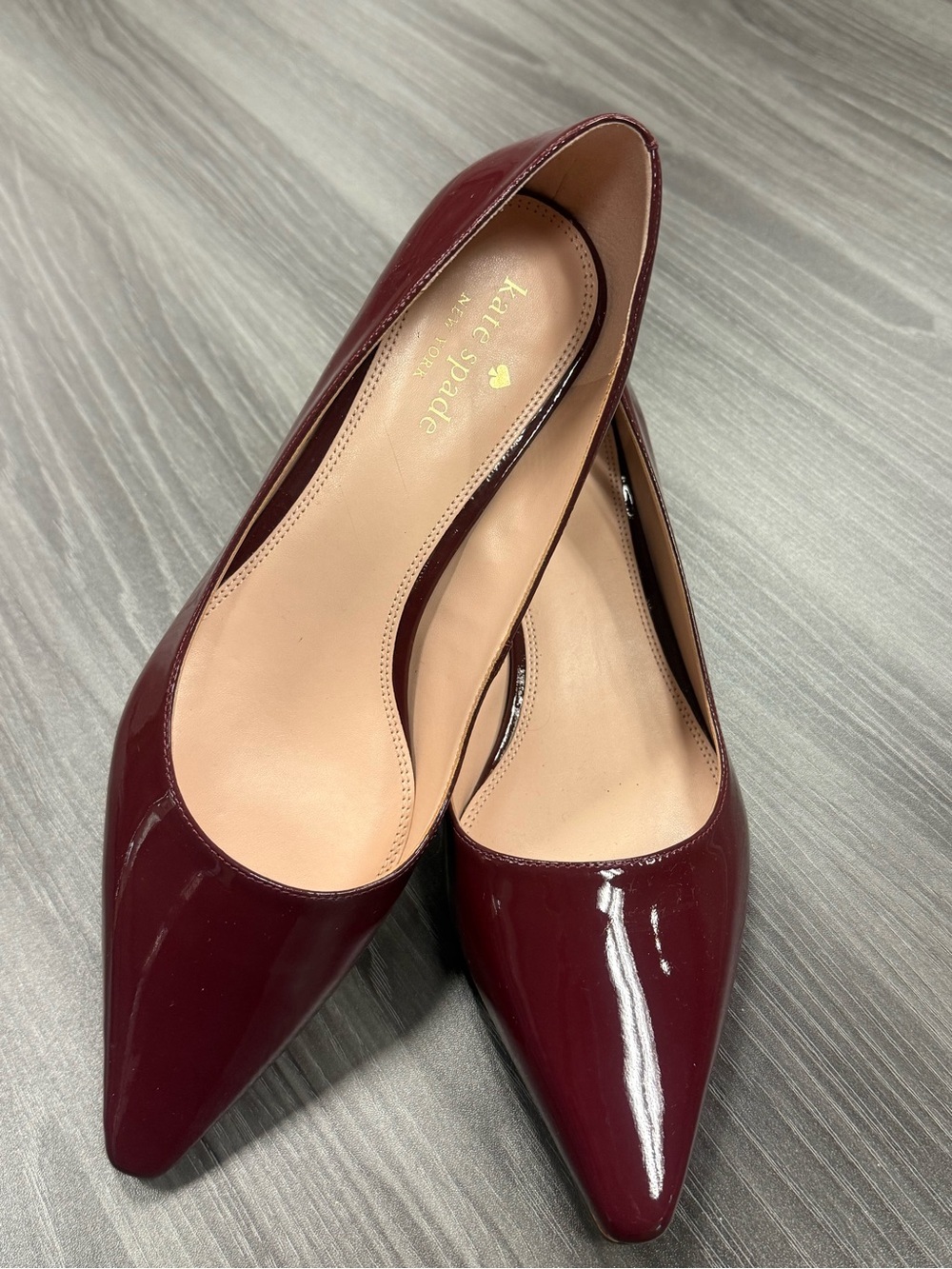 Kate Spade New York Dark Merlot Patent Leather Pointed Toe Pumps Heels Size 9B - Picture 1 of 12